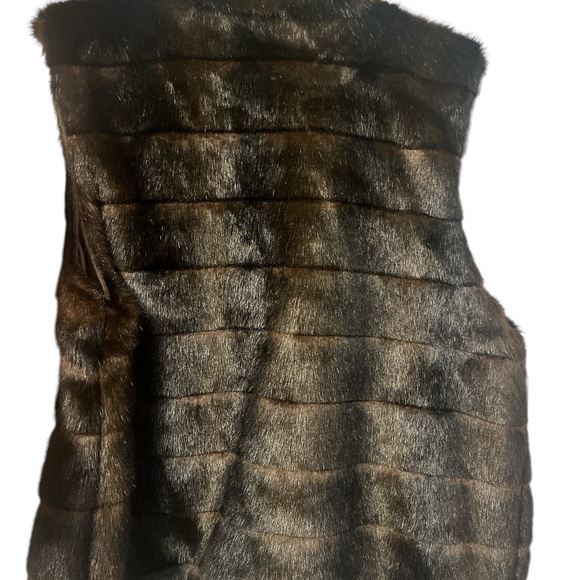 Michael Kors brown faux fur vest XL - Picture 5 of 6